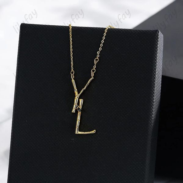 Designer Halskette Gold Anhänger Mode Liebe Schmuck Black Diamond Buchstaben Anhänger Geschenk Luxus Legierung Kette Halsketten 925 Silber mit Box Neu