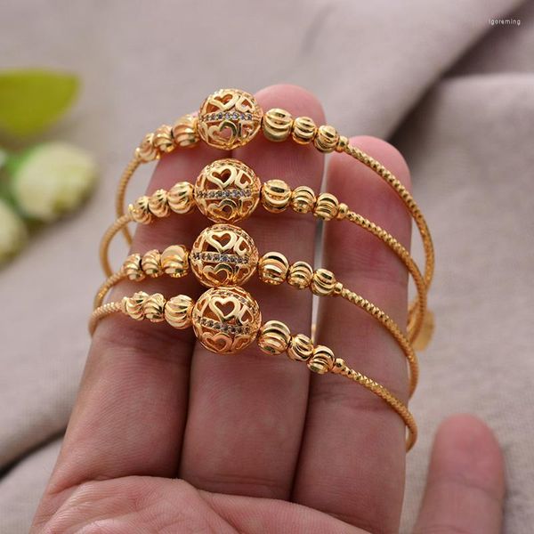 Armreif 4 Teile/los Äthiopischen Afrika Dubai Gold Farbe Armreifen Für Frauen Mädchen Runde Braut Feines Armband Hochzeit Schmuck Nahen Osten artikel