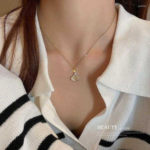 Choker Südkoreas Dongdaemun Diamant fächerförmige Anhänger Halskette weibliches Nischendesign Schlüsselbeinkette Persönlichkeit einfaches Temperament N