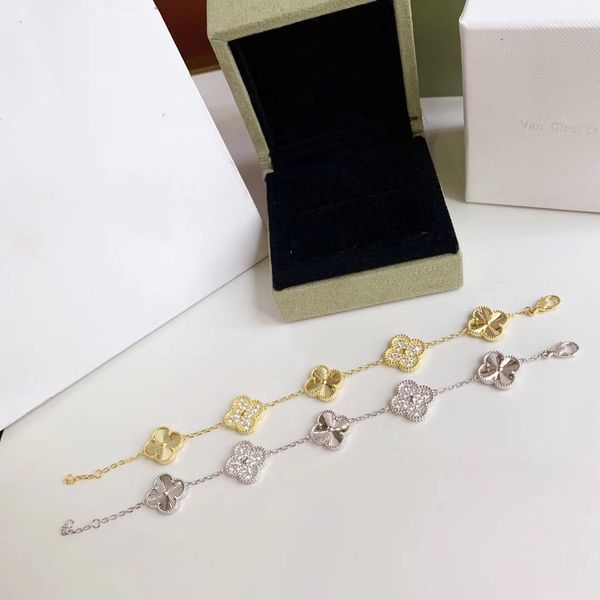 18K Gold Lady Designer Kleeblatt-Charm-Armbänder Diamantschmuck Tanzparty Frauen Hervorragende Qualität