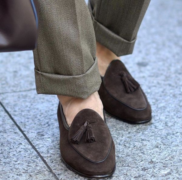 Italy Fashion British Peans Shoes Mocassini con frange con nappe Gentlemen Driving Mocassini Barche da uomo