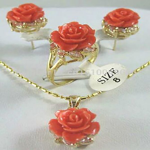 Schöner Schmuckrosa Korallenblumen Halskette Anhänger Ohrring Ring Set