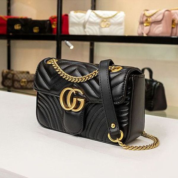 Cu Brand Bag 2023 Moda Mulheres Bolsas de ombro clássicas GG GG Chain Heart Style Women Bolsa Bolsa Bolsas de Mensageiros 288