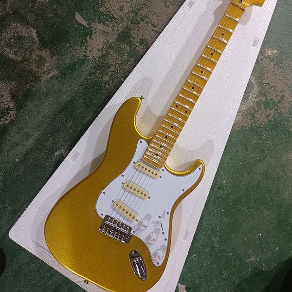 Chitarra elettrica a 6 corde Gold con pickup SSS Tastiera in acero giallo smerlato personalizzabile