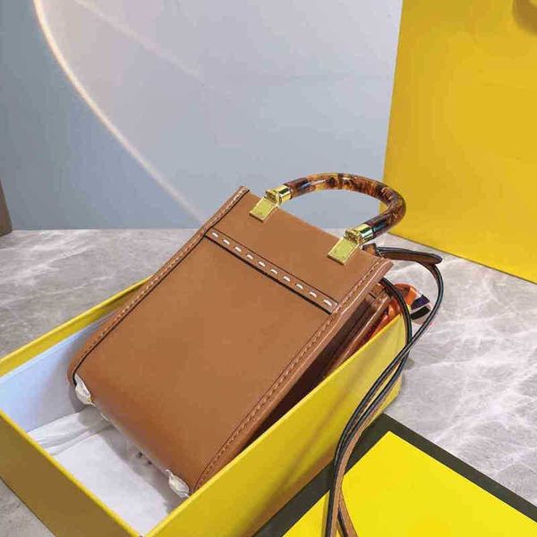 Новые сумки на плече дизайнер бренд подлинная кожаная сумочка кошелек для женщин мини -кошельки для женщин с диагональным ремнем 1127