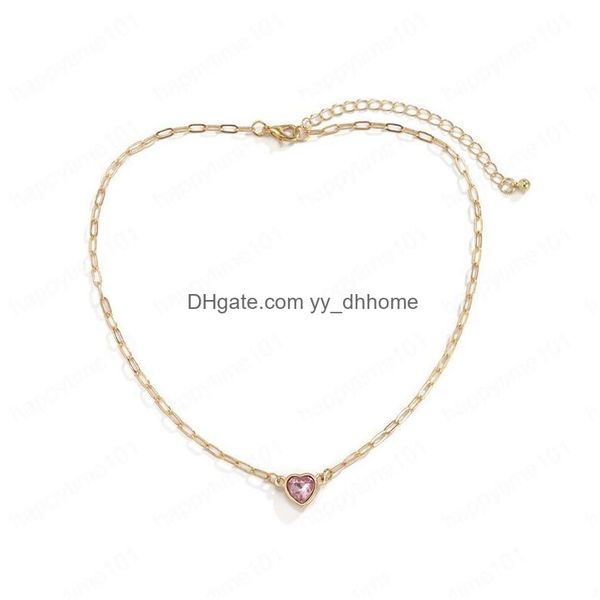 Collane a pendente Donne Retro Glass Heart Collane a sospensione Cavaline singole Clavicle Catene Europee Amanti Valentino Giorno G DHUSW