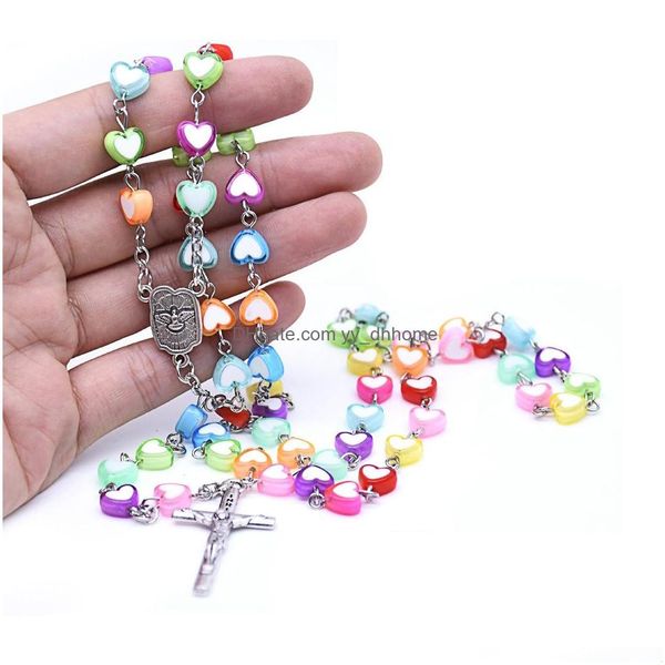 Anhänger Halsketten Gemischte Farben Herz Kunststoff Perlen Jesus Kreuz Anhänger Rosenkranz Halskette Für Frauen Religiöse Christliche Schmuck Drop De Dh2Oq