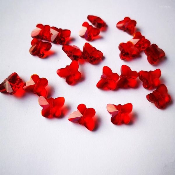 Avize Kristal En Kalite 100 PCS/Lot 14mm Kırmızı Cam Yüzlü Kelebek Boncuklar Mücevher Yapımı için 1 Delik Diy çelenk iplikçikleri dekorasyon