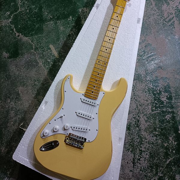 Chitarra elettrica Yellow Relic a 6 corde per mano sinistra con pickup SSS Tastiera in acero giallo personalizzabile