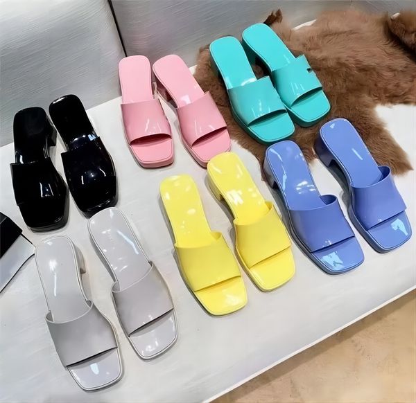 Designers G Marca donna pantofola designer lady Sandali estate gelatina scivolo pantofole tacco alto scarpe casual di lusso Scarpa da spiaggia in pelle da donna con alfabeto