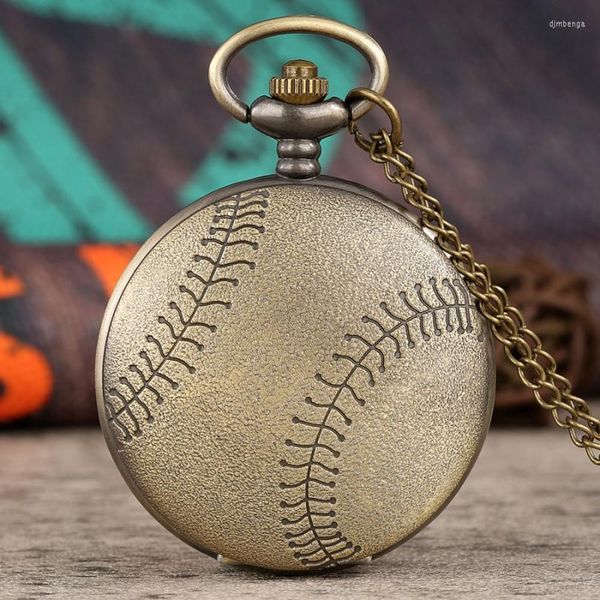 Orologi da tasca Retro Bronzo BaseBall Design Softball Gioielli da esterno Collana Ciondolo Catena Orologio Ore Souvenir Regali Cosplay Sport