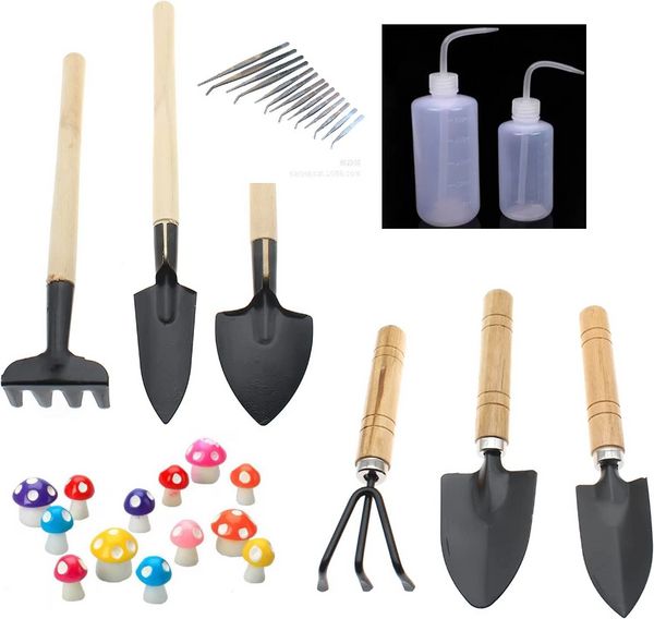 Mini Mengging Suits Kit de ferramenta de jardinagem Rake Shovel Conjunto de madeira maçaneta de madeira Manusela Rake de resina cogumelo curvado Pulverizador de água da boca Tweezers suculenta P1130