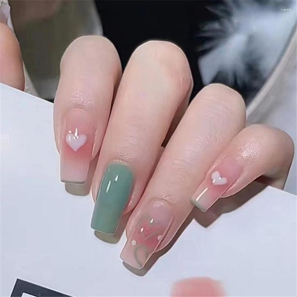 Unghie finte 24 pezzi / scatola rosa verde stampa su toppe per manicure bara francese con disegno a cuore staccabile ballerina finta