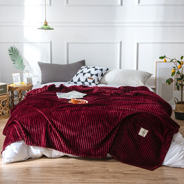 Nuova coperta in flanella tinta unita super morbida coperta a strisce in velluto magico pisolino casual coperta per aria condizionata