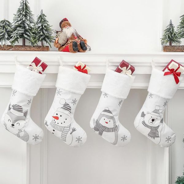 Nuove forniture di decorazioni natalizie Calze grandi natalizie Ciondolo calza albero di Natale Regalo per bambini Scena di sacchetto di caramelle vestire SN4195