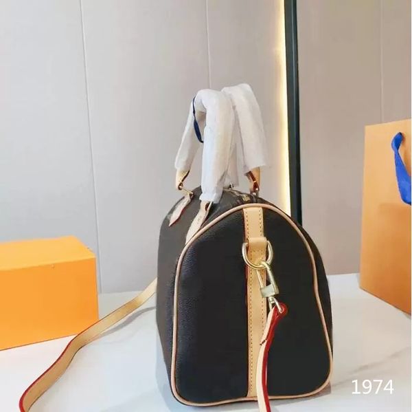 Bolsa crossbody de Natal a bolsa caqui padrão clássico com fechadura e rebite para homens Designers Mulheres Mensageiro Bolsa de viagem Bolsas de couro lpm