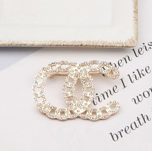 22SS Gold Silver Classics Women Letter Broches Corrente Hollo