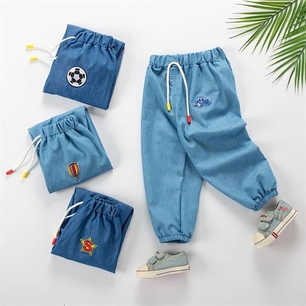 Calça primavera no verão infantil calças de desenho animado calça calçada meninas jeans jeans meninos calças casuais bebê jean roupas infantis 2201006