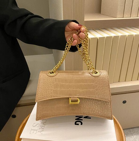 Nuove borse a clessidra Borsa a tracolla con motivo a coccodrillo Borsa a tracolla in pelle con cera d'olio Autunno e inverno popolare