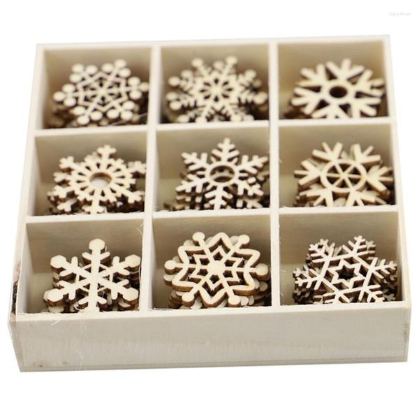 Decorações de Natal 72pcs Ornamentos de árvore de madeira pendurada pingente de neve de neve decoração de campainha decoração de caixa de presente