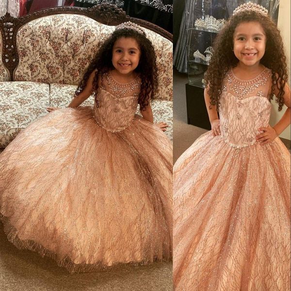 2022 Rose Gold Pailletten Schöne Blumenmädchenkleider Für Hochzeiten Juwel Hals Pailletten Spitze Blumen Kristall Perlen Ärmellose Prinzessin Kinder Geburtstag Mädchen Pageant Kleider