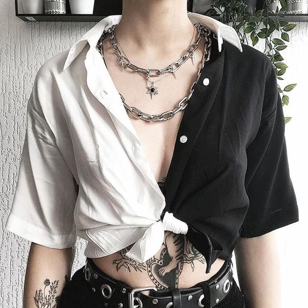 Damenblusen 2022 Mode Frauen Crop Tops Shirts Cool Gothic Kurzarm Patchwork Bandage Knöpfe Designs T-Shirt Streewear Hip Hop