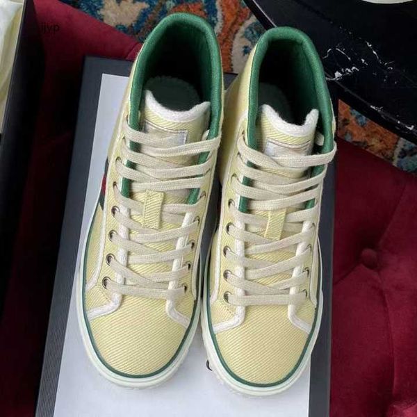 Lüks Moda Bayanlar Tasarımcı Arılar Kırmızı Ve Yeşil Çizgili Harfler Erkekler Kadınlar Trainer Sneakers Ayakkabı ile 2023 OG Kanvas Baskılı Günlük Ayakkabılar