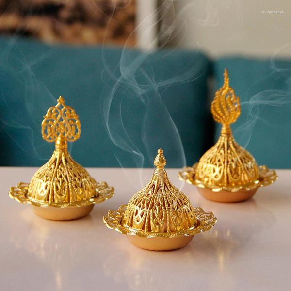 Lâmpadas de fragrâncias Arábio do Oriente Médio Arte de metal pequeno Pagoda dourado queimador de incenso simples decoração caseira criativa