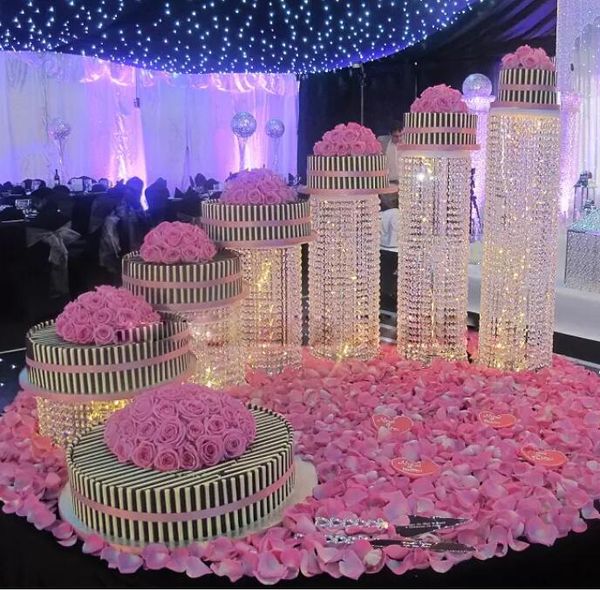 Düğün Süslemeleri Centerpiece Cake Stand Doğum Günü Ekran Tatlı Raf Yuvarlak Kristal Cupcake Stand Partisi Merkezi Dekorasyonu 6pcs/Set