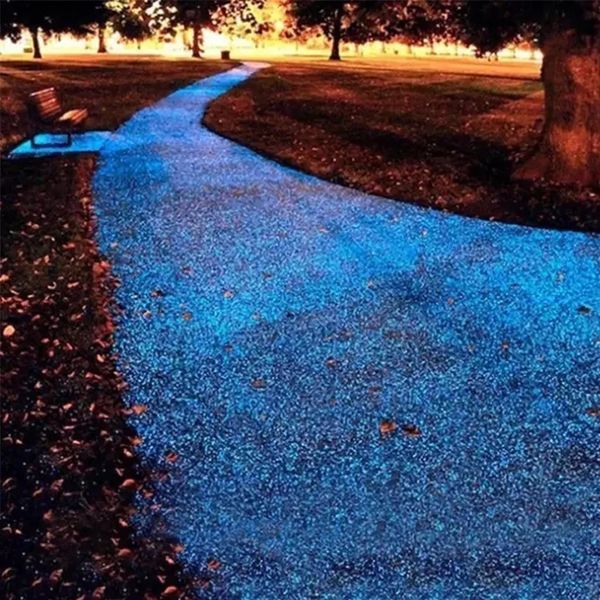 Decorazioni Sabbia Pietre Giardino Parco Strada Ciottoli Glow In Ornamenti scuri Per acquari per feste Decorazione acquario Ornamenti in pietra 2201007