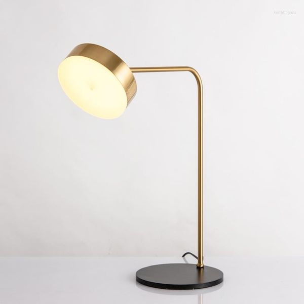 Table Lamps Modern LED Simple Lights Metal El Room Light Gold Reading Good Quality Indoor Home