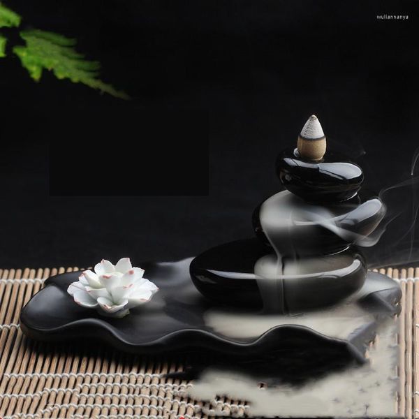 Lampade profumate Porcellana Porcellana Bruciatore di incenso a riflusso Fumo in ceramica Porta cascata Buddha Censer Decorazione buddista