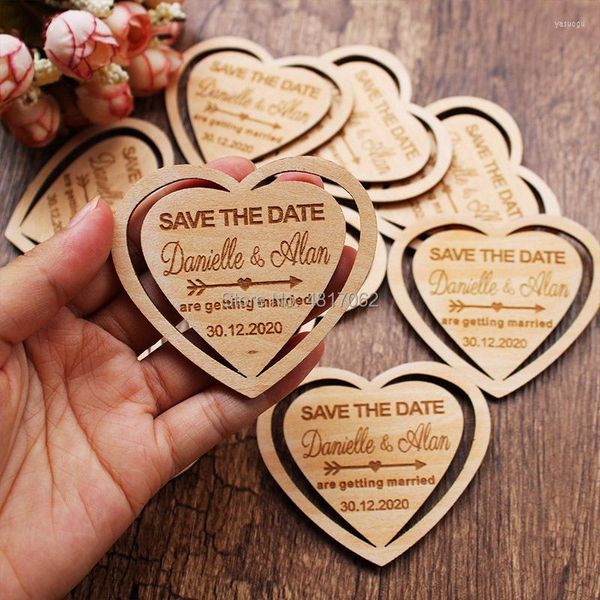 Bomboniera in legno Save The Date magneti cuore matrimonio tag card