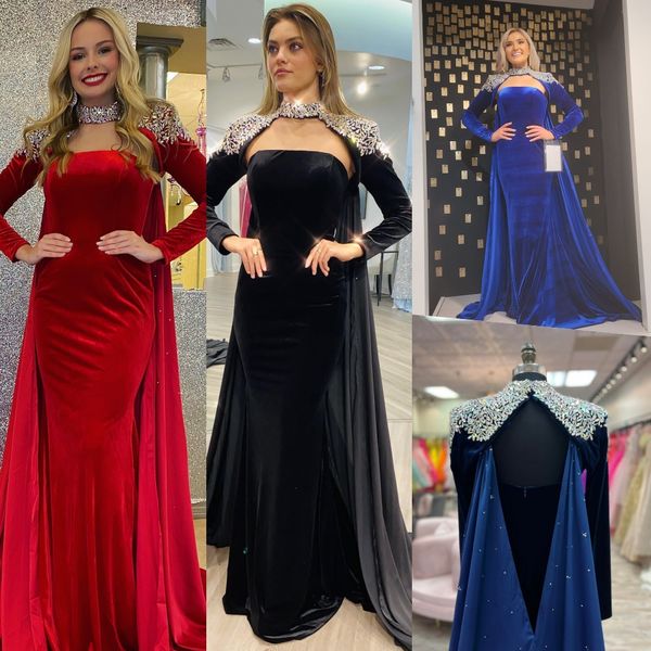 Abito da ballo in velluto 2023 con mantella in chiffon a maniche lunghe da sera formale abito da festa di nozze corte invernale sfilata di gala passerella tappeto rosso aderente cristallo blu navy reale rosso