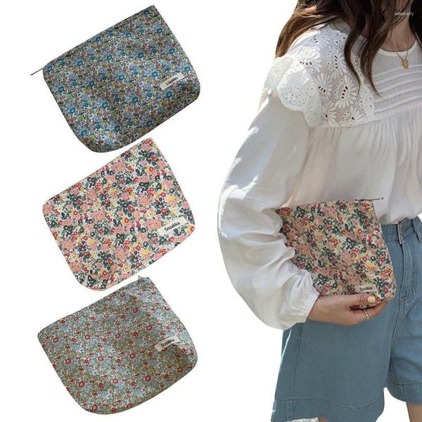 Bolsas de cosméticos Japão Bolsa floral Bolsa floral de grande capacidade Casa de maquiagem de maquiagem zíper da embreagem vintage Caso de beleza portátil de viagem