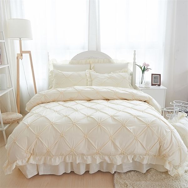 Bettwäsche Sets handgefertigte Falten Beige Prinzessin QuiltDuvet Cover Hochzeit 100%Baumwoll -Rüschen Bettdecke Bettröcke Bettwäsche Bettwäsche Luxus 221010