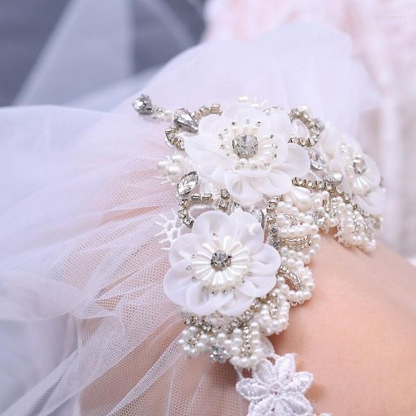Kopfbedeckungen für Damen, lange Tüll-Umhänge, Braut-Umhang, Hochzeits-Wraps mit Strass-Perlen und künstlichen Blumen, transparenter Kathedralenschleier