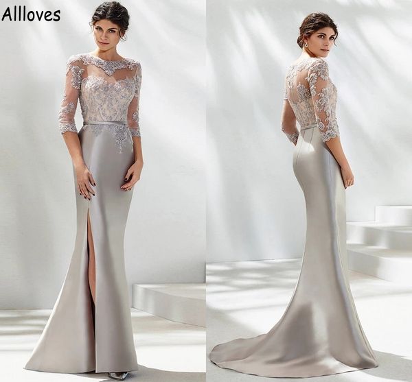 Silbernes, elegantes Satin-Kleid für die Brautmutter mit Spitzenapplikationen und 3/4-langen Ärmeln. Formelle Abendparty-Kleider für Frauen, geteiltes Meerjungfrau-Hochzeitsgastkleid CL1248