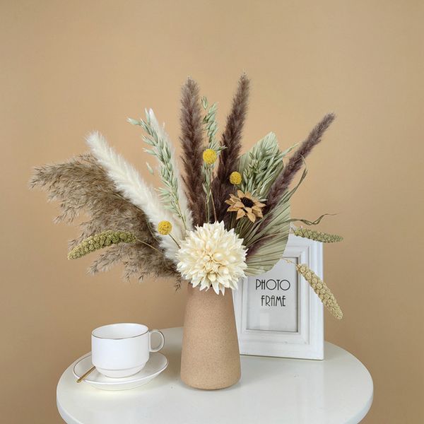 Faux Floral Greenery Natural Pampas Plantas para decora￧￣o de quarto Fuffly sem vaso Pine Cone Nordic Style Home Garden Arrangement Party 221010