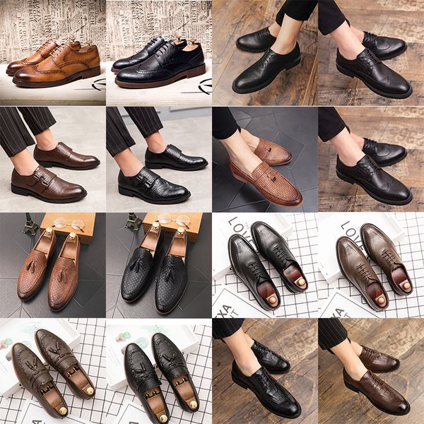 Lüks Brogue Oxford Ayakkabı Smed Toe Deri Ayakkabı Dantel Yukarı Tokalı Tassel Desen Yüksek Son Erkekler Moda Resmi Kırış Kayma Ayakkabılarda Çeşitli Boyutlar38-47