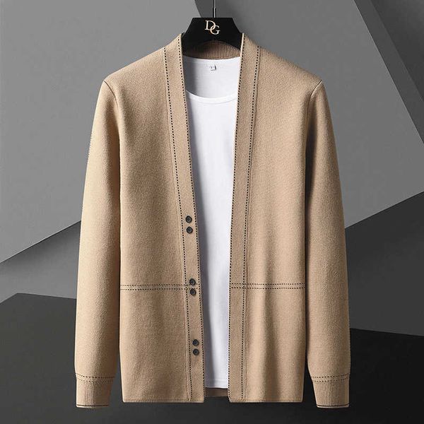 Maglioni da uomo Nuovo autunno e inverno marchio di lusso pulsante cardigan da uomo stilista spesso giacca maglione caldo casual a maglia G221010