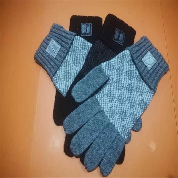 Gestrickte Handschuhe klassischer Designer Herbst Luxus einfarbig europäisches und amerikanisches Buchstabenpaar Fäustlinge Wintermode Fünf-Finger-Handschuh Schwarz Grau