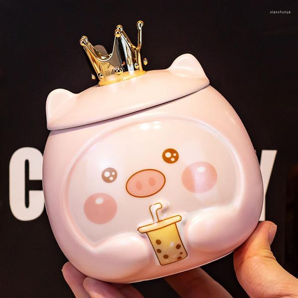 Tassen Kawaii Boba Pig Kaffeetassen Niedliche Keramik mit Löffeldeckel Home Office Tee Milch Wasser Frühstückstasse Trinkgeschirr Weihnachtsgeschenk