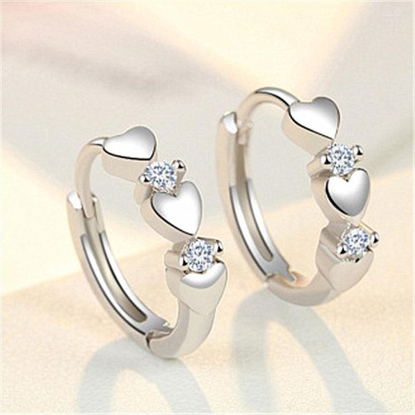 Orecchini a cerchio Cuore squisito Orecchini in zircone placcato oro bianco per donna Accessori per gioielli da sposa romantici Regalo dell'amante