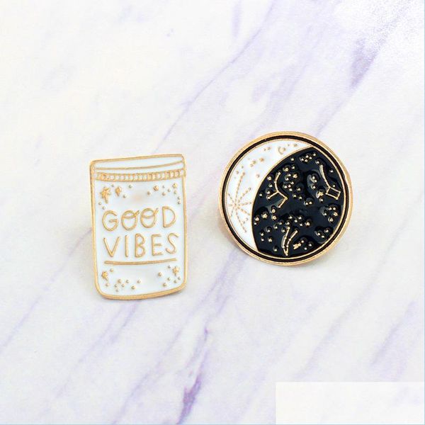 Spille Spille Good Vibes Smalto Pin Costellazione Giorno e notte Luna Spilla Spilla Bottone Giacca di jeans Cappotto Collare Distintivo Gioielli Regalo Dhiqu