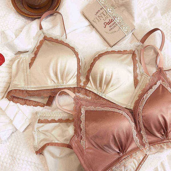 BHs Sets Sexy Satin Spitze Bralette Höschen Kein Stahlring Kleine Brust Sammeln Nahaufnahme Unterwäsche Sets Latex Baumwolle Seide BH Slips Set Top T220907