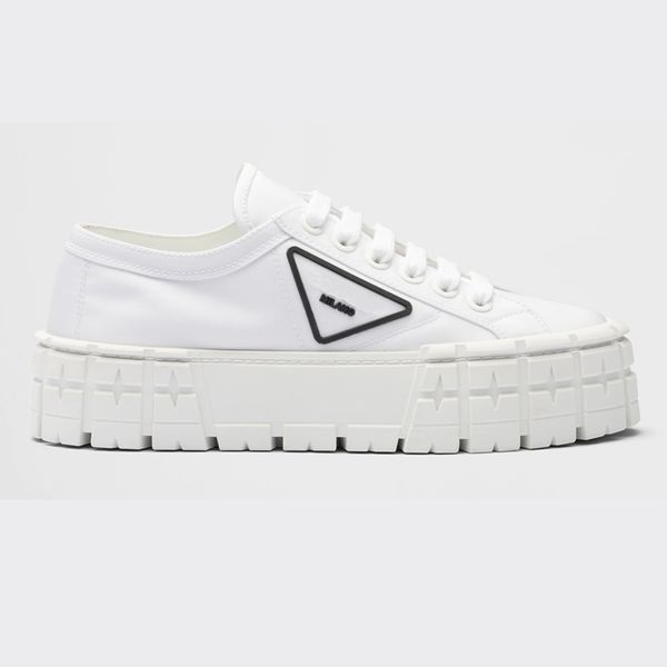 Triangolo logo designer scarpe casual Platform Sneakers in nylon a doppia ruota Sneakers da donna Sneaker da donna Fondo triplo spesso Gabardine basso di lusso per modello rosa S1