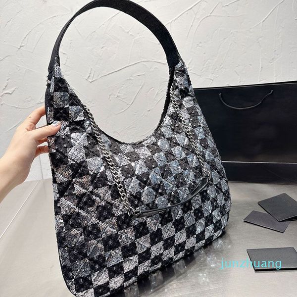 2022 Hobo Bag Borse a tracolla di grande capacità Borse da donna Glitter Ascella Borse a tracolla Patchwork Borsa con cerniera a colori Cinturino a catena con lettera in metallo argento