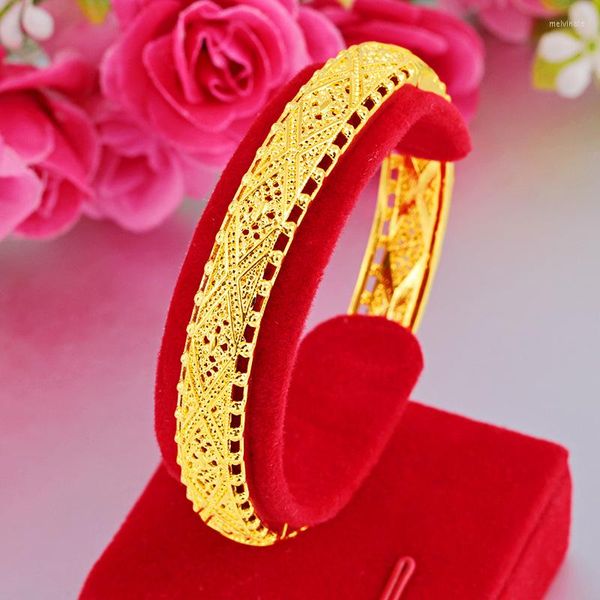 Armbänder 18 Karat Gelbgold vergoldetes Armband für Frauen Vietnamesische Sandschnalle Hohle Brautarmreifen Hochzeit Edlen Schmuck Geschenke