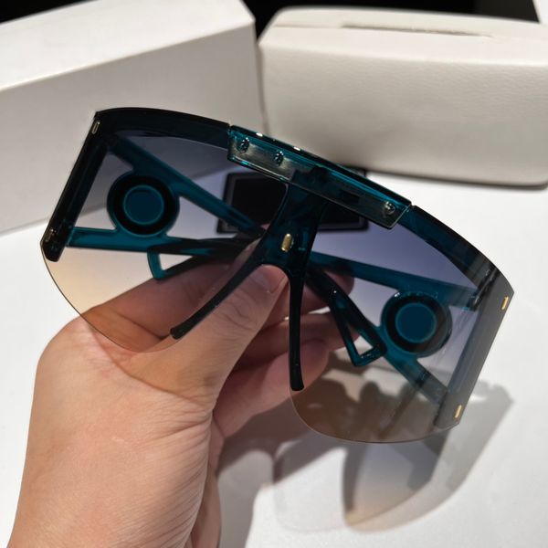 Neue stilvolle Sonnenbrille Designer Damen Sonnenbrille Trend alle Matchgläser Windproof Reitglas Internet Promi Sonnenbrille D22101404JX